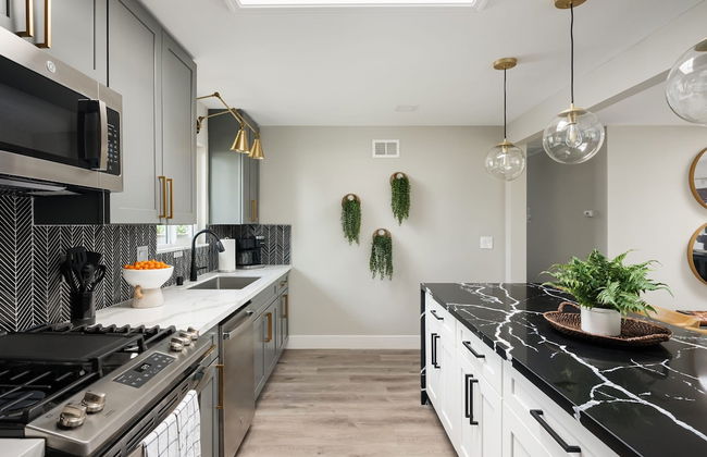 Peaceful 4br With Fire Pit and Huge Yard - Foto 47