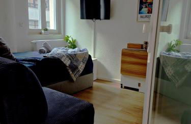 ModernesMiniZimmer-Stadtnah-SelfCheckIn-Parkplatz - Foto 18