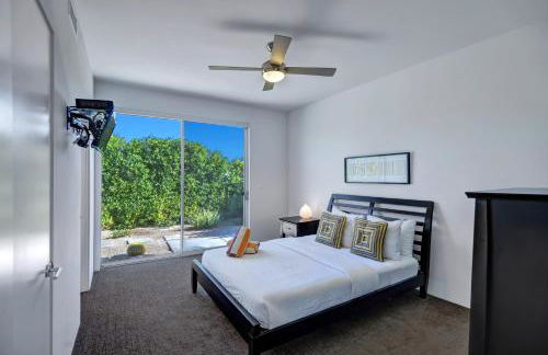 Oranj Door Modern - 4BR Pool, Hot Tub, Large Backyard - Foto 17