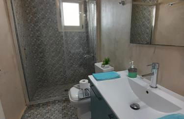 Little Octopus - Photo 11