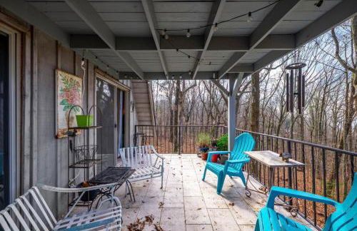 A-Frame with VIEWS - Walk to Downtown and Park - Pets OK - Foto 24