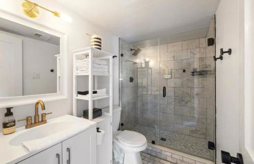 San Marcos 5BR Retreat with Pool Near TXST - Foto 22