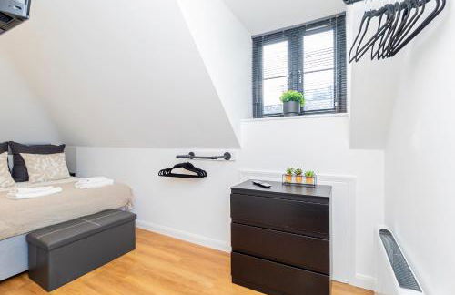 Contemporary 2-Bed Penthouse Central Stay! - Foto 19