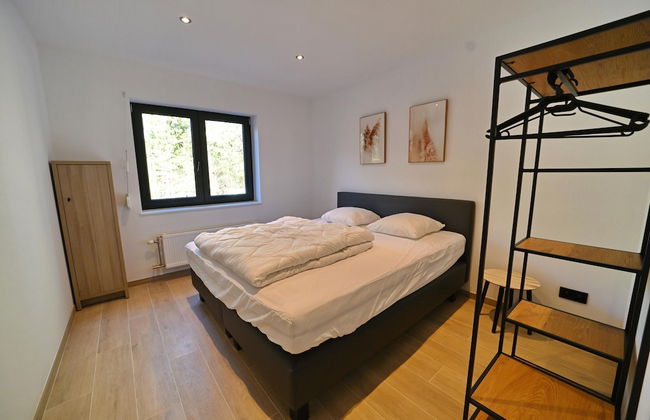 Chalet Near Durbuy With Forest & Hot Tub - Foto 17