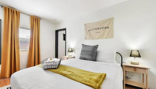 HostWise Stays - The Butler - Prime 1BR Butler St Apt, across from Umami - Foto 5