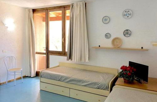 Apartment Near Golfo di Cugnana - Photo 11