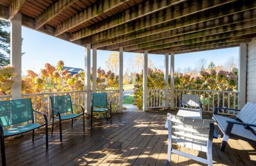 The Goat and Cherry - Dogs, Fire Pit & Hot Tub, Escape to Sister Bay! - Foto 79