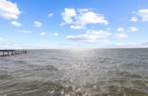 Bayfront Boardwalk Condo w Sunrise Views - Foto 37