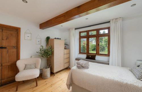 Beautiful Cottage nr Mendip Hills Private Parking - Photo 10