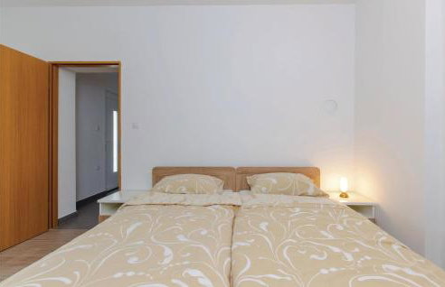 Amazing Studio In Kukuljanovo With Wifi - Foto 14