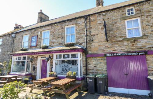 Flat Above 27 - Photo 40