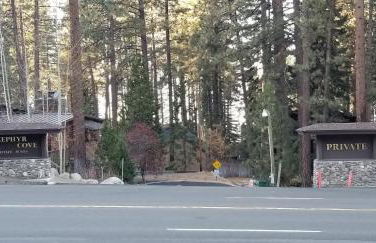 Zephyr Cove Cabin - Walk to Lake and Beach - Foto 35