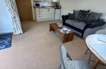 Rose Cottage at Orchard House - Photo 13