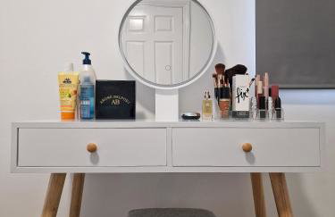 Duplex 2-Bed House with free Parking Near Greenwich O2 and city centre - Foto 25