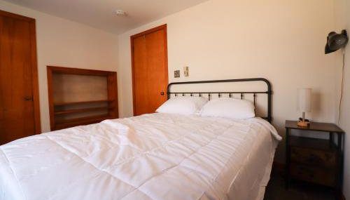 Spacious 6-bedroom house in charming Niagara Falls with AC - Foto 5