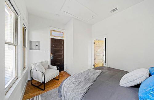 Boutique King William Complex - Photo 14