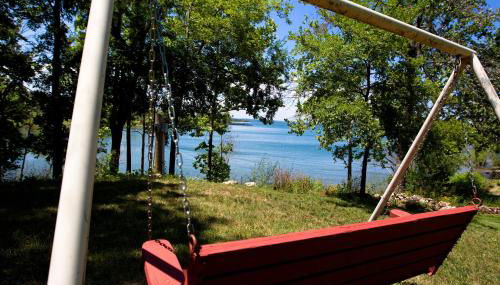 Lake Front King Suite: Full Kitchen-Lakefront Deck- Shared Hot Tub - Foto 5