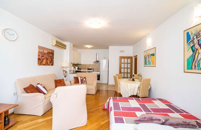 Down Town Apartments - Foto 12