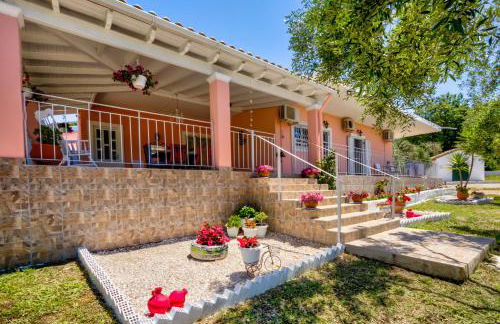 Villazia Exclusive Estate - Photo 34