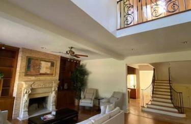 The Gator Manor – 6 Bedrooms Walk to UF / Stadium - Foto 32