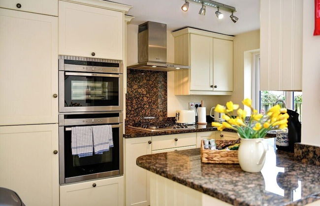 Just Stay Wales - Castle Square Cottage - Foto 10