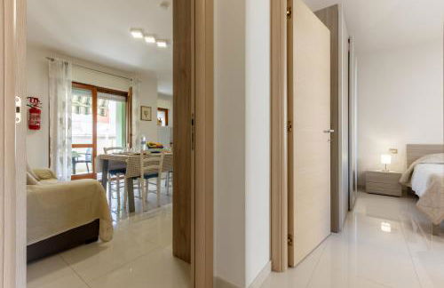 GuestHost - Bright Apartment X4 with Terrace! - Foto 18