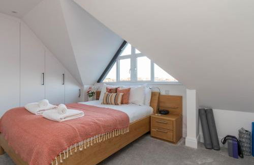 Radiant Penthouse on the Banks of the Thames - Pass the Keys - Photo 13