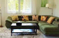 Spacious 3 room close to tram and amenities - Foto 1