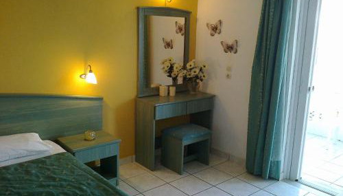 Smile's Studios - Photo 5