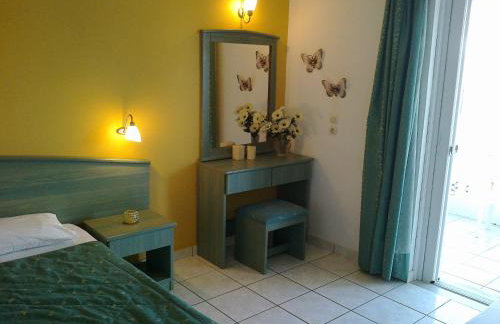 Smile's Studios - Photo 5