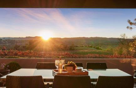 Ten-Acre Wine Country Estate Near Paso Robles w Pool Views El Pomar Estate by AvantStay - Foto 4