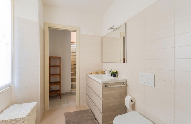 Villa Ida in Lenno With 3 Bedrooms and 2 5 Bathrooms - Photo 42