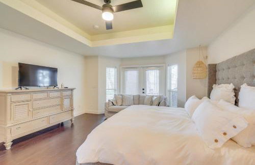 Private Beach at Lakefront Summerfield Getaway! - Foto 8