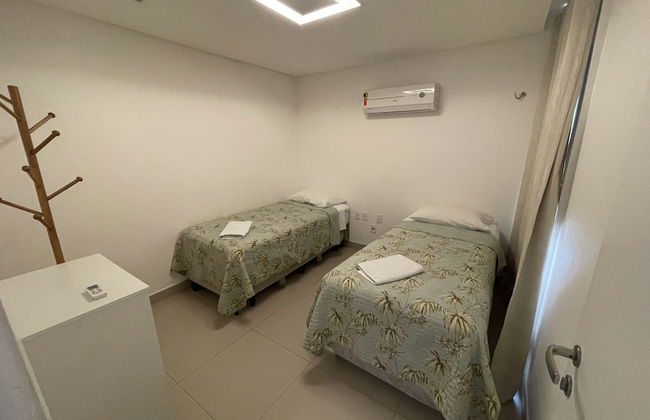 Riviera Beach Place Golf Residence - Photo 7