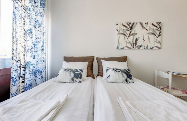 Santa's Holiday Homes - Photo 22