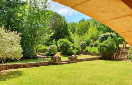 Maison charmeur avec jardin à Puy-l'Évêque et piscine partagée - Foto 13