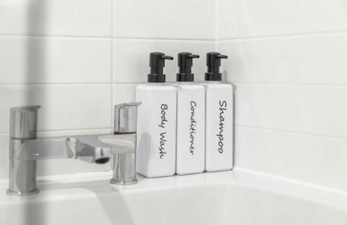 Fern Walk Spacious 3 Bedroom House - Dalkeith - Photo 15