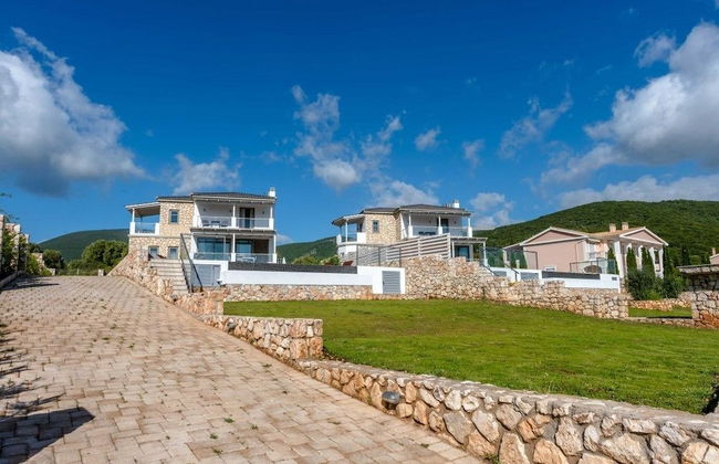 White Villas - Photo 35