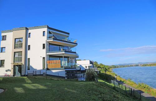 Exklusive Wohnung mit Balkon und direktem Rheinblick mit 2 Schlafzimmern für bis zu 5 Gäste - Foto 3