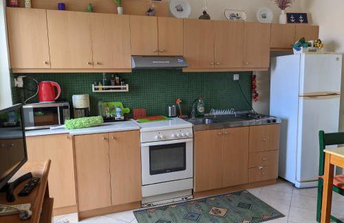 2-Bedroom Blue & White House with Garden and Beach - Foto 18