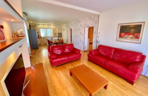 Trogir center exclusive seaview apartment for 4 - Photo 10