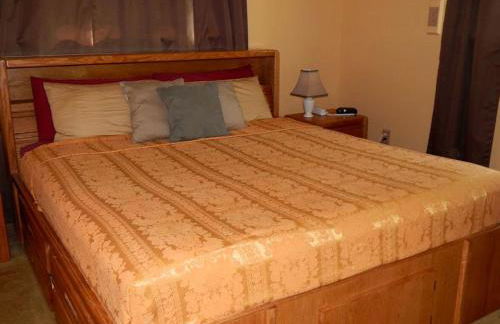 Secluded Cabin Rental for a Large Group Getaway on the Shenandoah River near Luray, Virginia - Photo 30