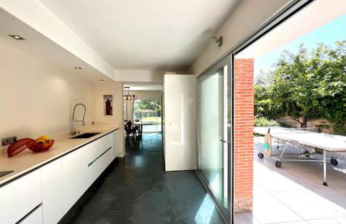 Superbe villa piscine proche ville et mer au calme - Foto 27