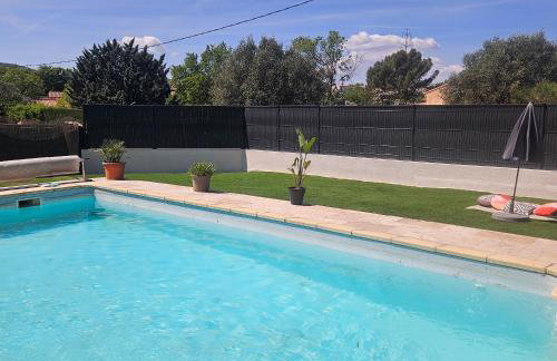 App jacuzzi & piscine privée - loveroom - Suite Emeraude - Photo 1