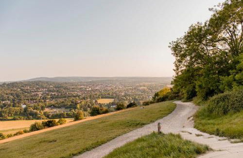 1 Bed Apartment - Redhill Central, Surrey, Gatwick #3 - Foto 19