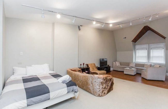 Safe Spacious Mansion Indowntown - Foto 12