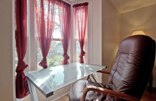 Back Cove - Large Sunny 2 Bedroom Condo - Foto 36