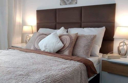 Sunny Penthouse with roof gardens overlooking the Warsaw Palace of Culture - Foto 34