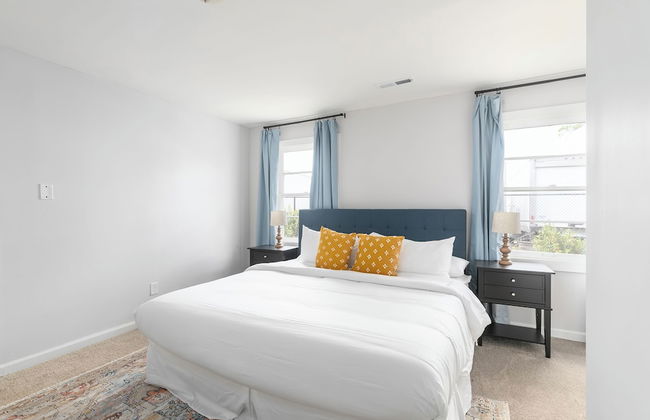 Near the Airport East Lake Craftsman - Foto 4