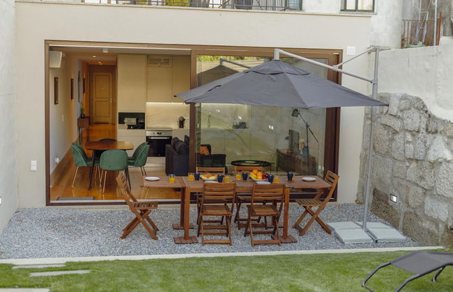 Legacy Oporto Premium Apartment B by Vacationy - Photo 3